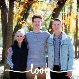 Meet your Posher, Robin